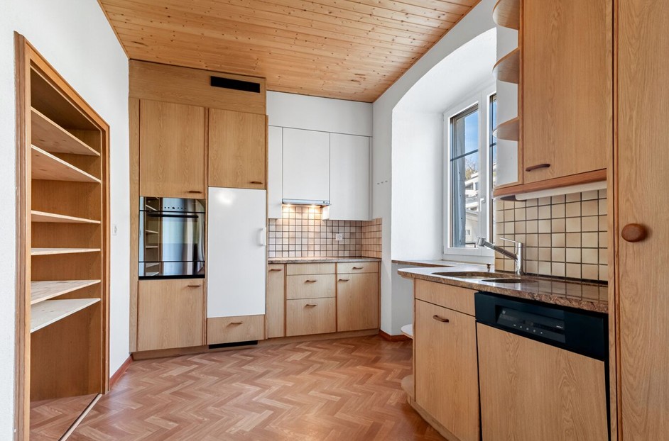 Historische Wohnung mit Entwicklungspotenzial